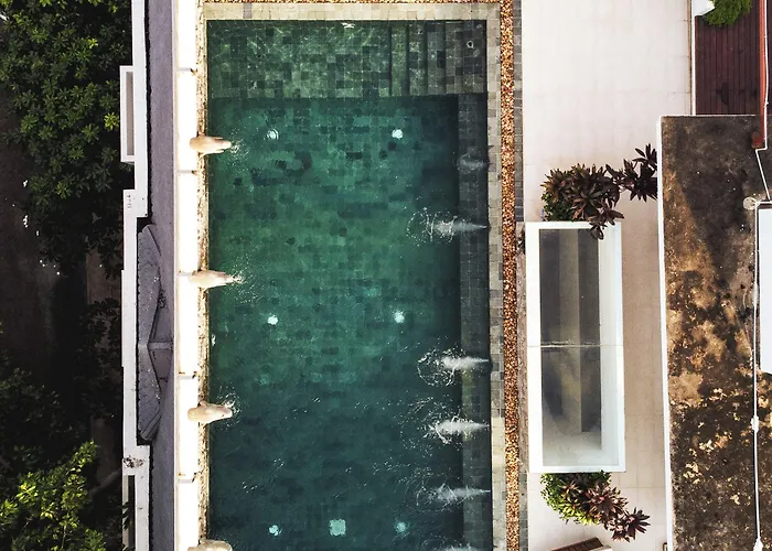 Nita By Vo Luxury Hotel